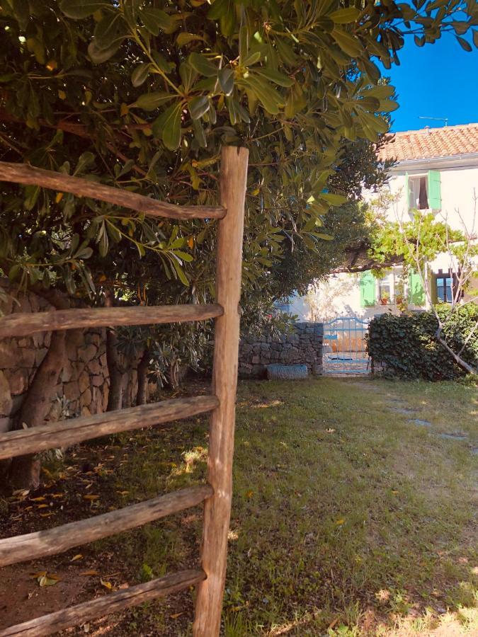 Maja Stone House Villa Kornic Exterior photo