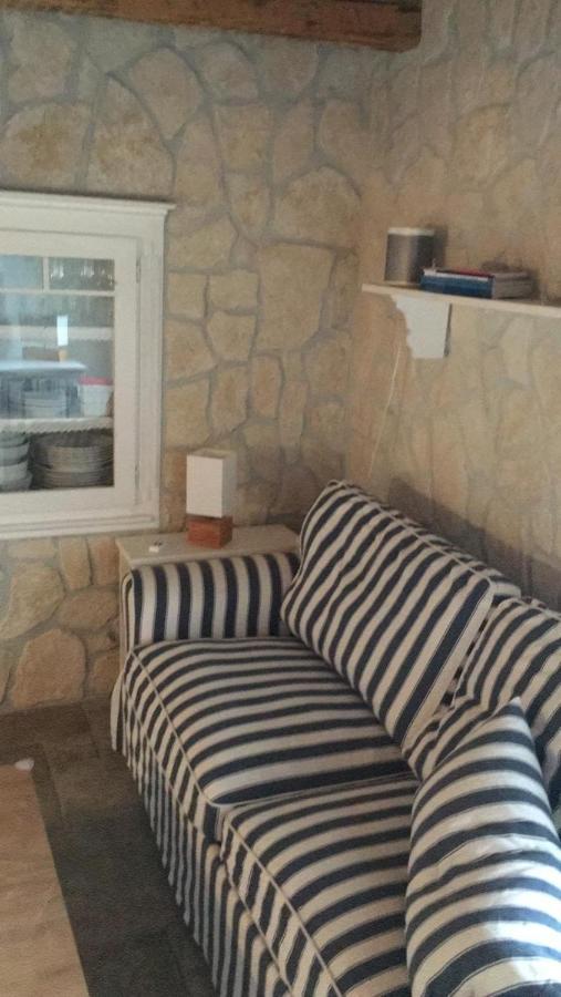 Maja Stone House Villa Kornic Exterior photo